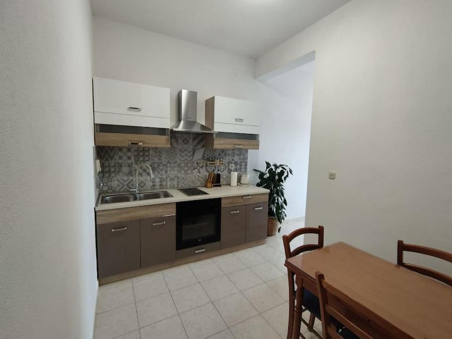 Apartment Bella Costa Ii. Kaštela Exterior foto